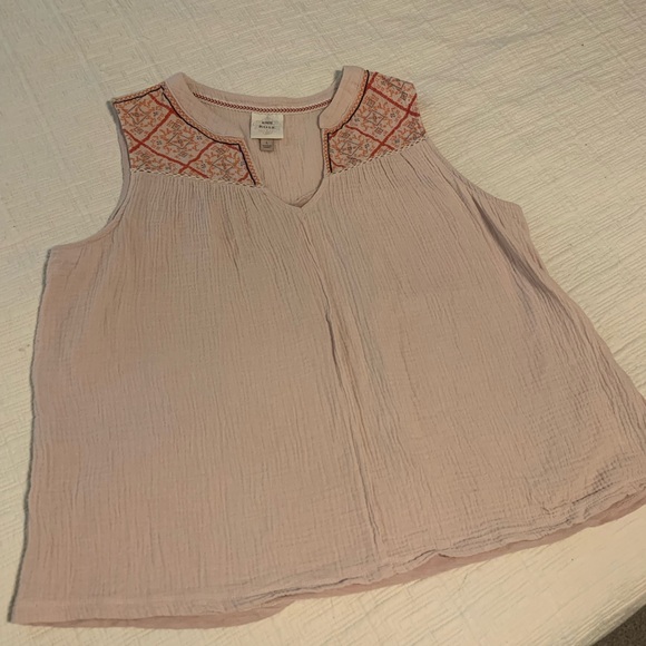 Knox Rose Tops - Knox Rose Cream Pink Embellished Sleeveless Tank Top